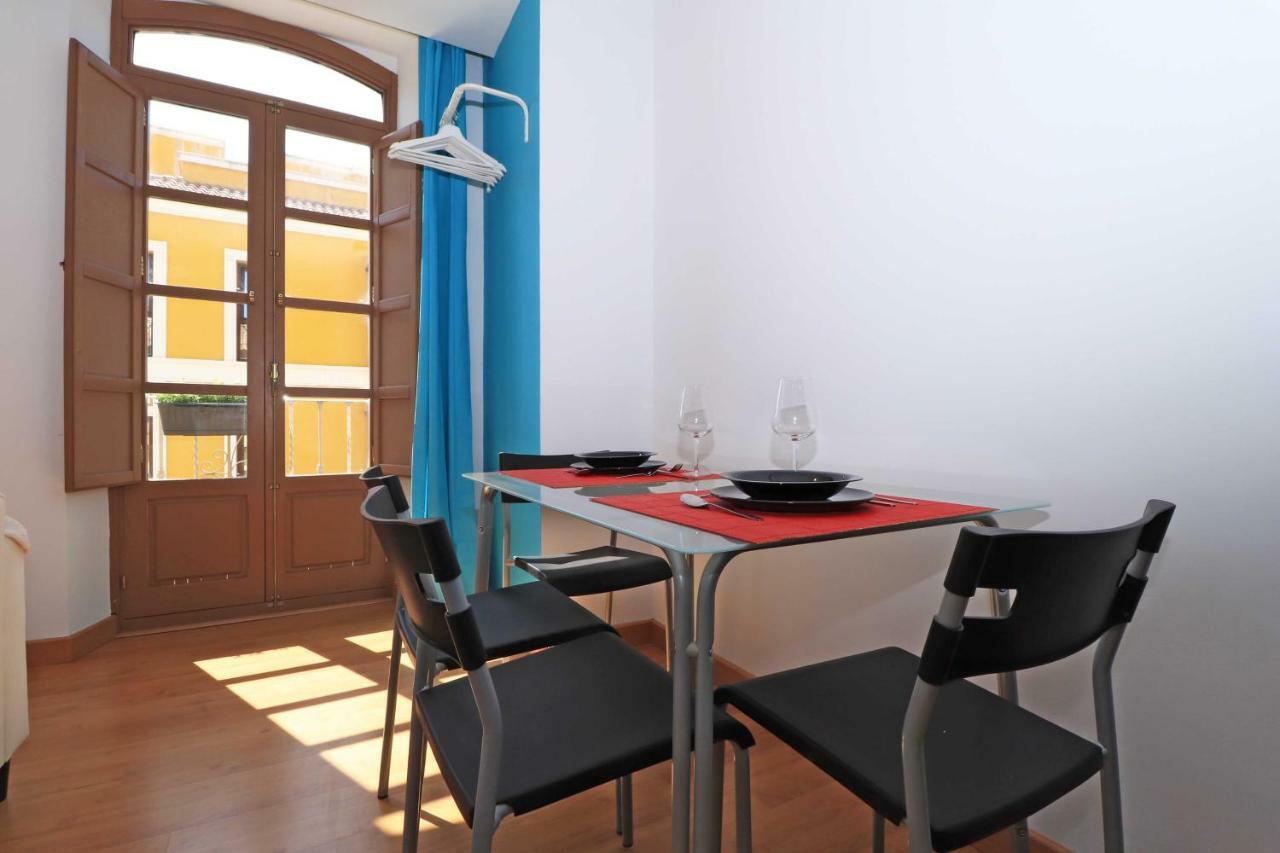 Del Parque Flats Estudio Lagunillas Malaga Bagian luar foto