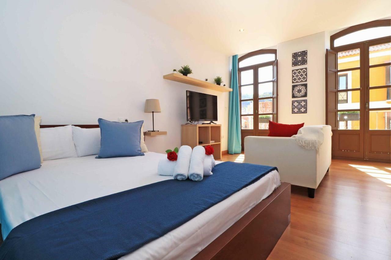 Del Parque Flats Estudio Lagunillas Malaga Bagian luar foto